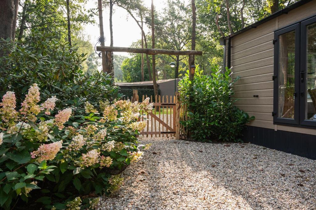 Forest Finest, Luxe Met Hot Tub Mooie Overkapping En Prachtige Tuin Met Veel Privacy Hoenderloo
