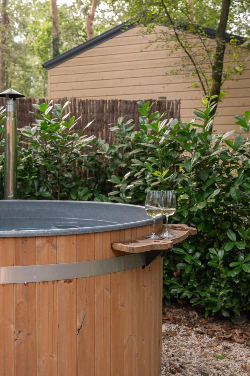 Chalet Forest Finest, Luxe Met Hot Tub Mooie Overkapping En Prachtige Tuin Met Veel Privacy