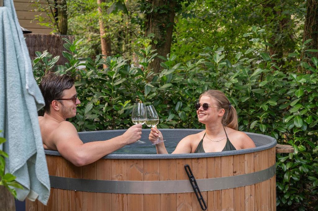 Forest Finest, Luxe Met Hot Tub Mooie Overkapping En Prachtige Tuin Met Veel Privacy