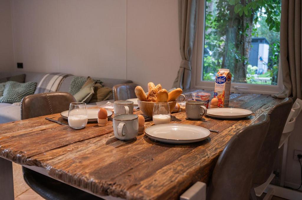 Forest Finest, Luxe Met Hot Tub Mooie Overkapping En Prachtige Tuin Met Veel Privacy Chalet Hoenderloo